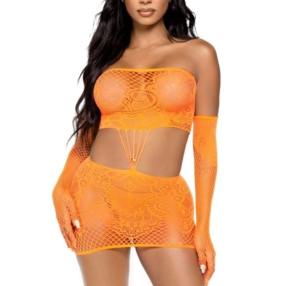 KISS Me More Lace Dress Set - Picture 1 of 7
